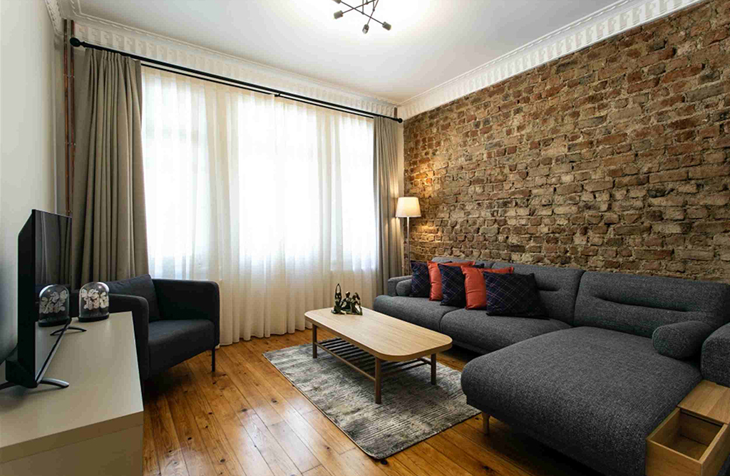 Lovely Bright Apartment in the Heart of Sisli