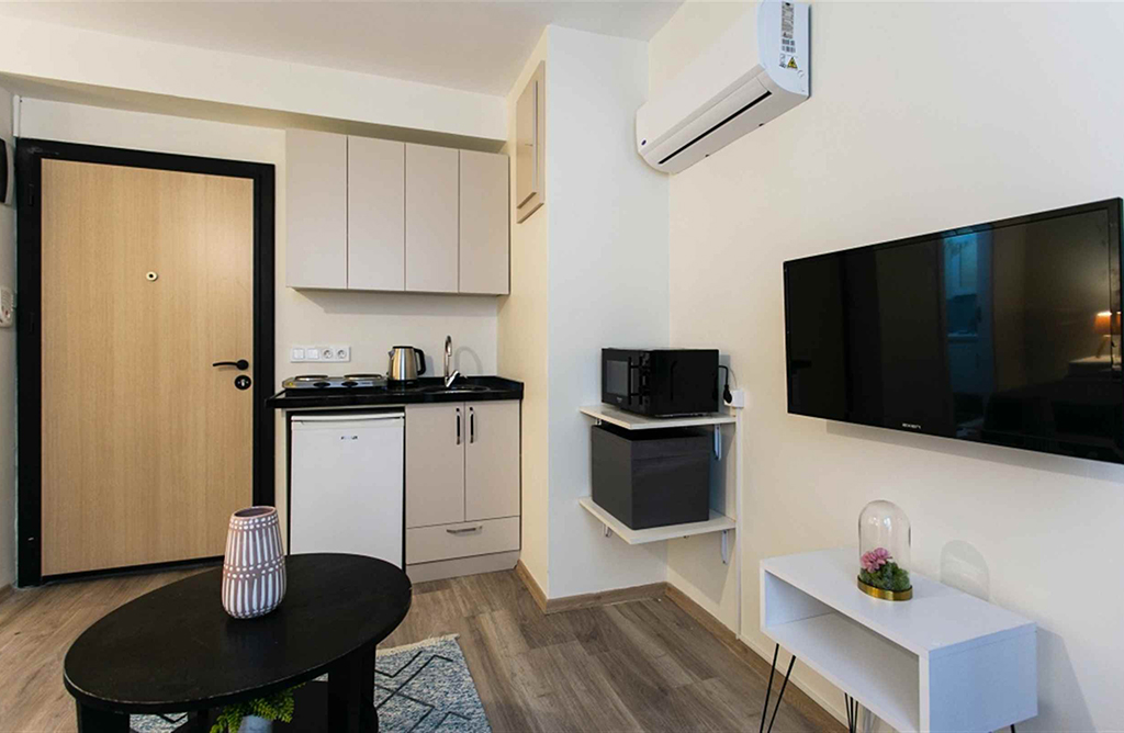 Modern Studio in the Heart of Taksim 208