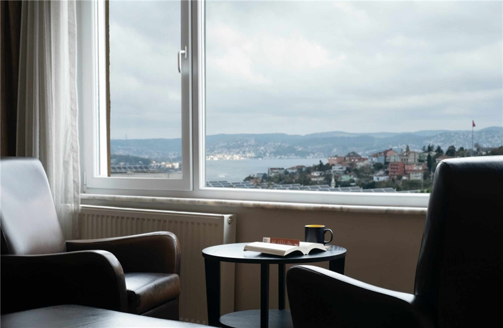 Cozy Family Suite with Seaview 123