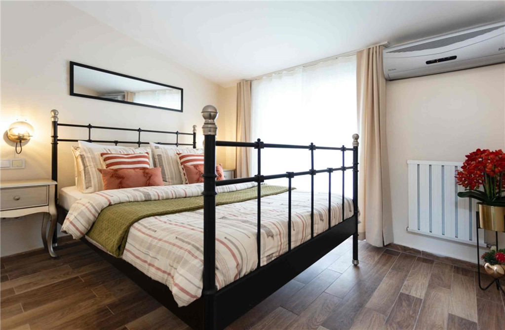 Cozy Apartment with Balcony near Galata Tower 26
