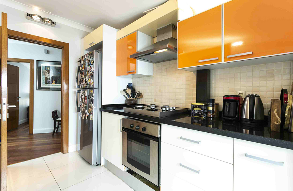 Stylish, Bright Loft with Balcony in Nisantaşı