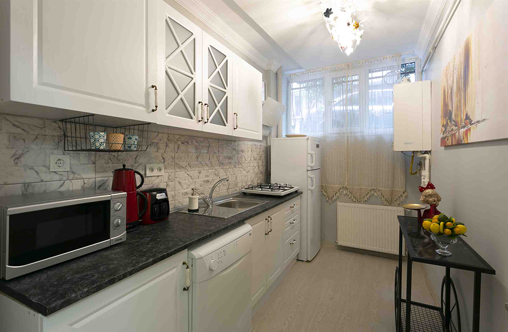 Modern 3-Bedroom Family Flat in the Middle of Cihangir