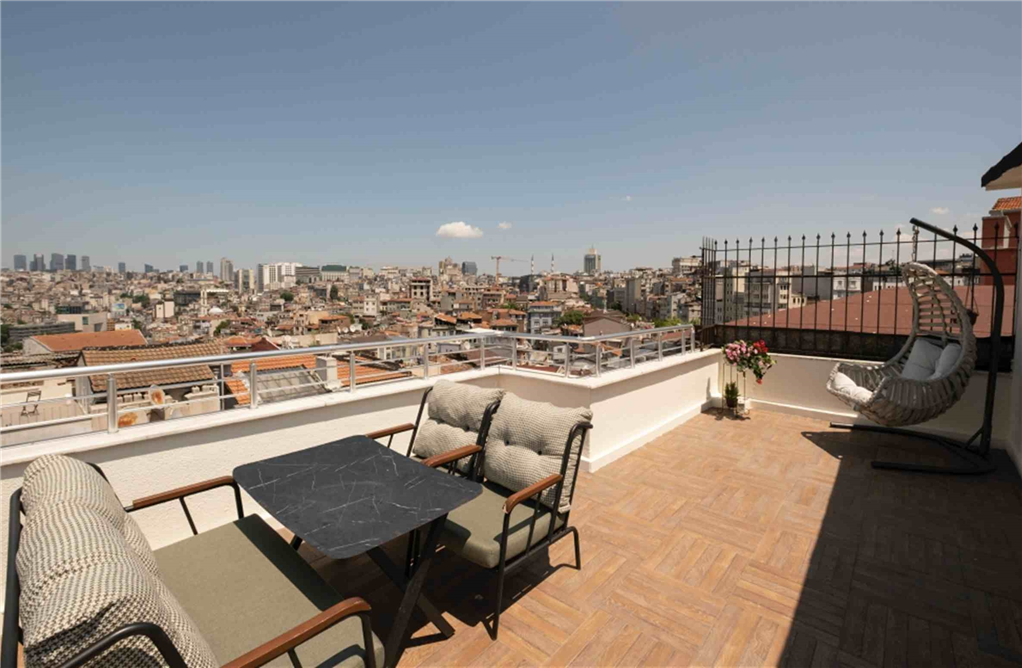 Rooftop & Terrace Apartment near Istiklal Street