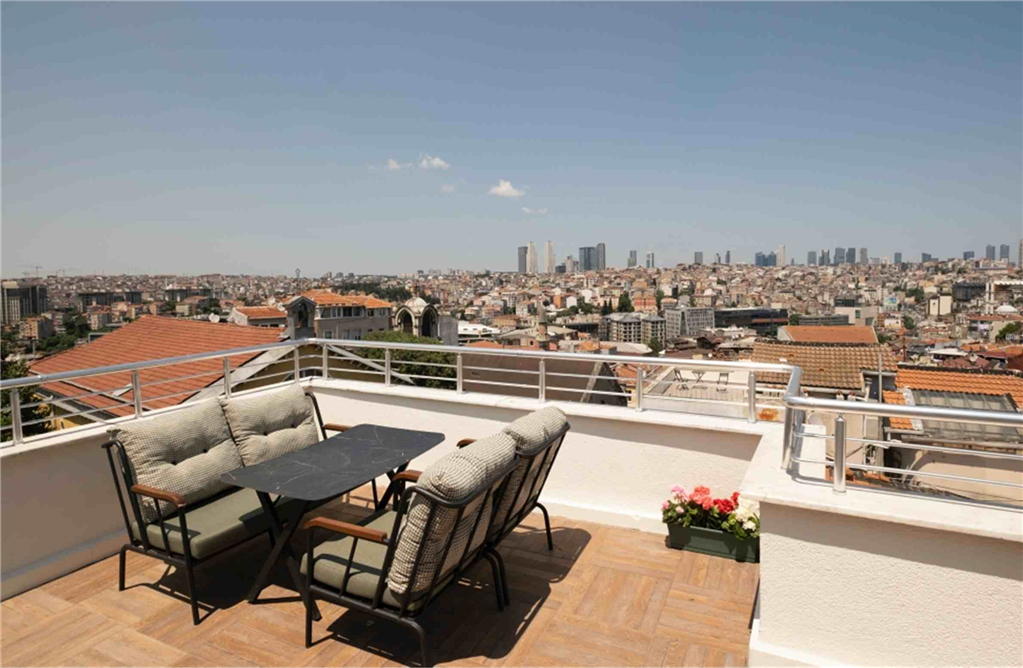 Rooftop & Terrace Apartment near Istiklal Street