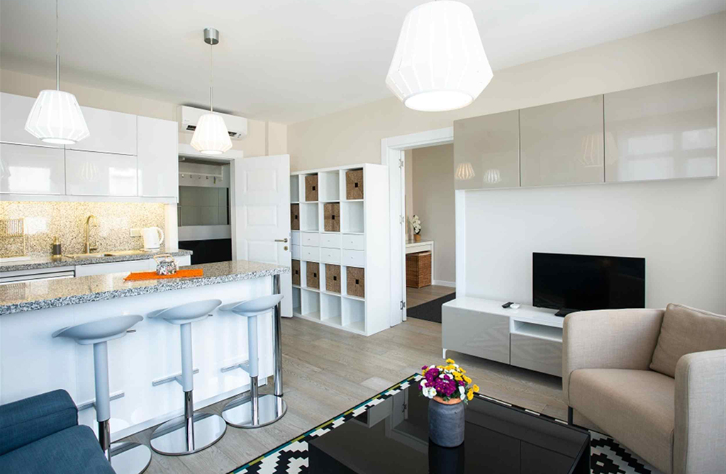 Lovely, Bright Suit with Sea View Near Galata