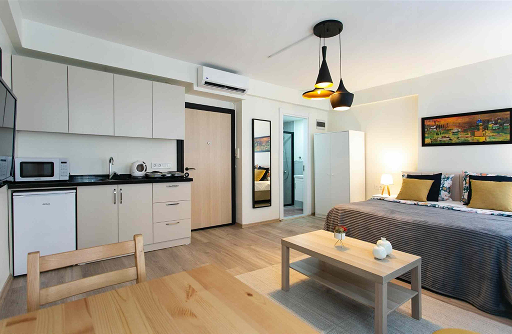 Cute, Bright Studio in the Heart of Istiklal St.203