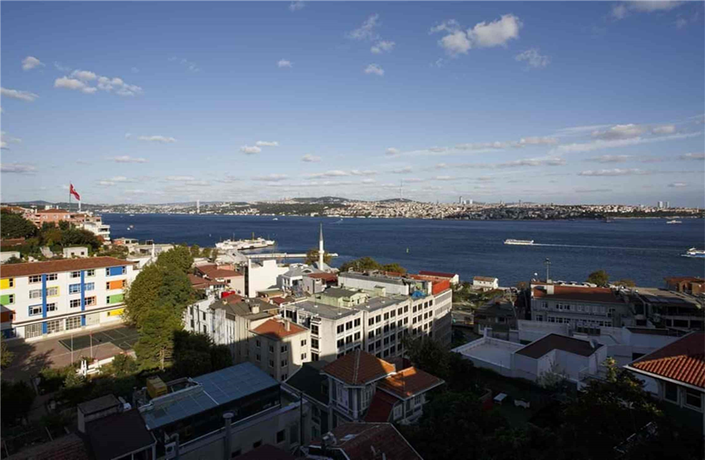 Magical Bosphorus View Apartment in Cihangir