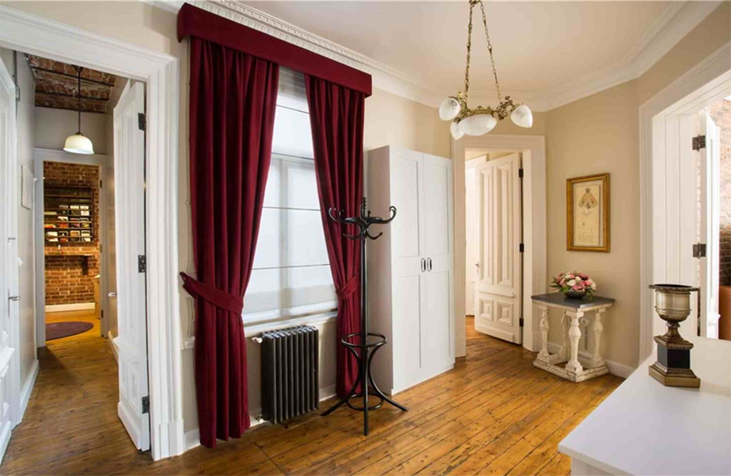 Beautiful Historical Flat in the Heart of Beyoglu